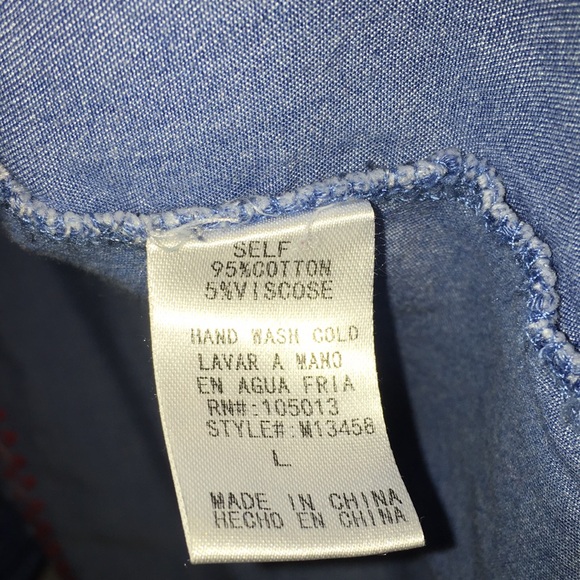 Andree top button front denim blue with floral embroidery long sleeves L - Picture 6 of 6